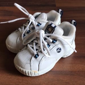 Toddler sneakers